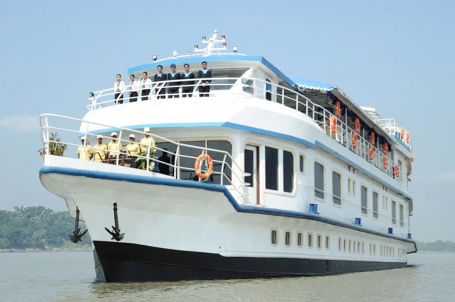 Brahmaputra Cruise Tour